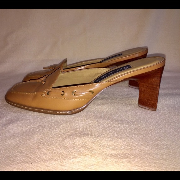 Etienne Aigner Tan Clogs - Picture 3 of 8